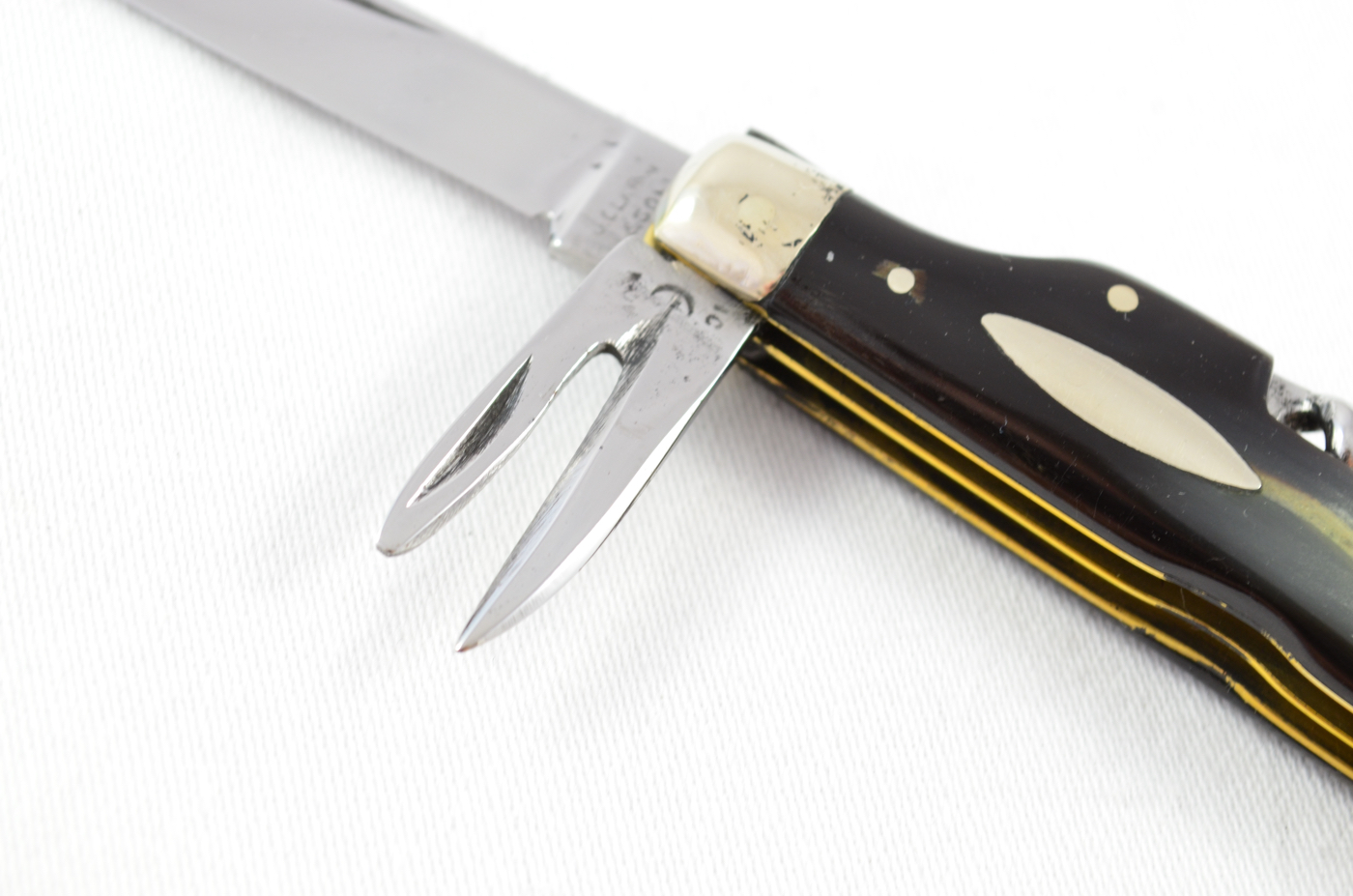 J. Clarke & Sons 6 Piece Buffalo Horn Handled Coachman's Knife c.1890 - Image 3