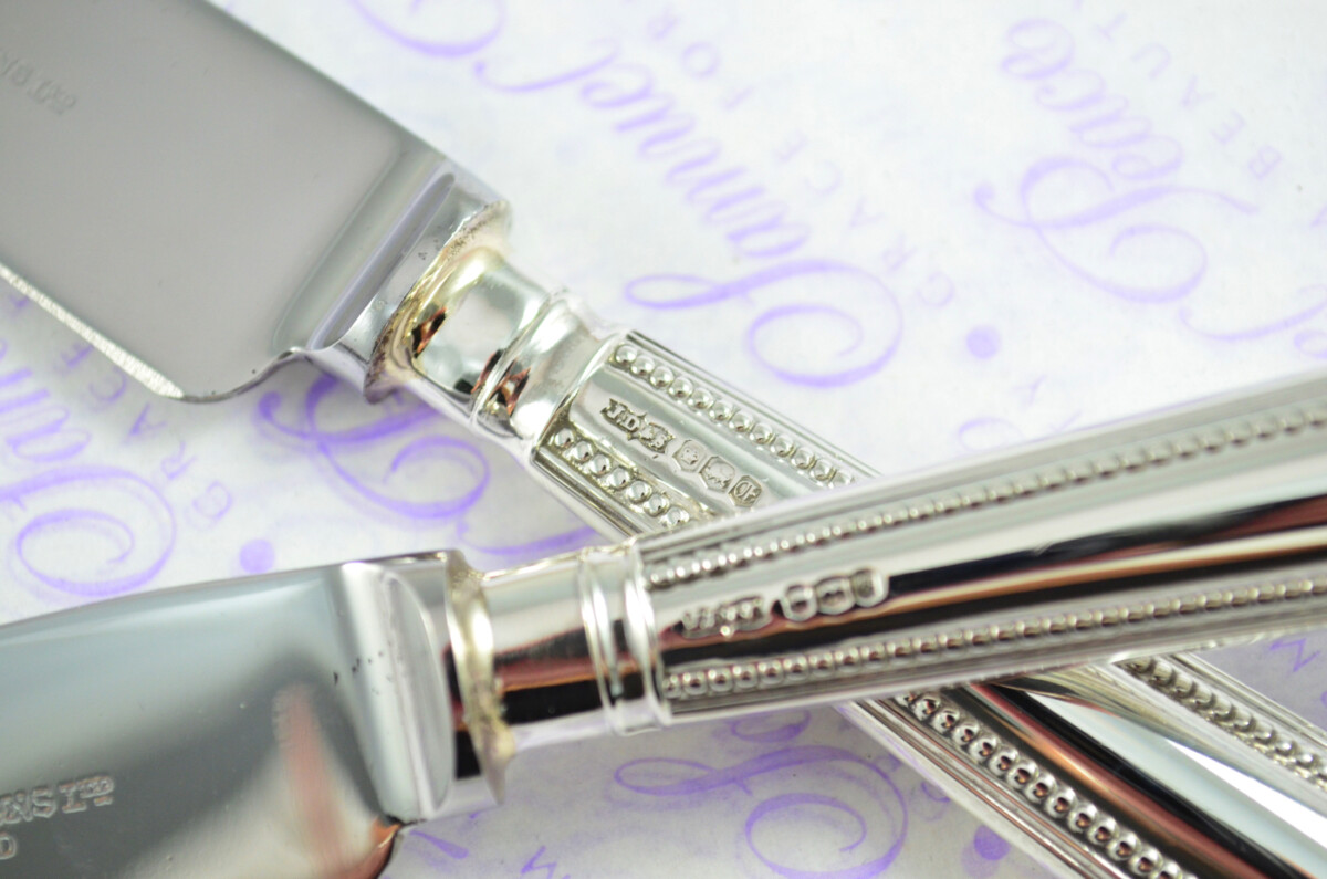 3 Table & 3 Dessert Knives Sterling Silver 1898 Pointed Bead J Dixon & Sons Sheffield Assayed - Image 2