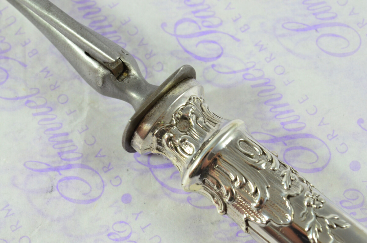 Immaculate Cased French Silver 2 Piece Carving Set Designed by Leonie Lambert Made in Paris - Image 10