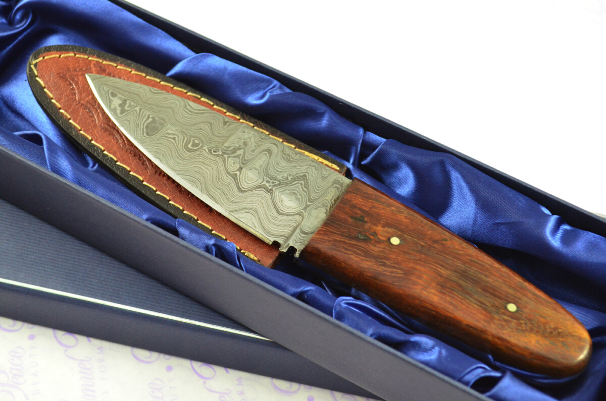 New Genuine Damascus Steel Bespoke Scale Tang Kiln Dried Ironwood Handle Sheffield Sgian Dubh with Leather Sheath Boxed - Image 2