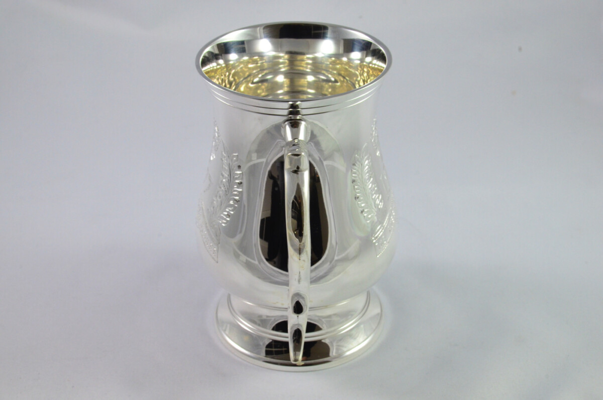 Fully Restored 1 Pint Tankard Silver Plated 1977 Queen's Silver Jubilee Handmade in Sheffield England - Image 4