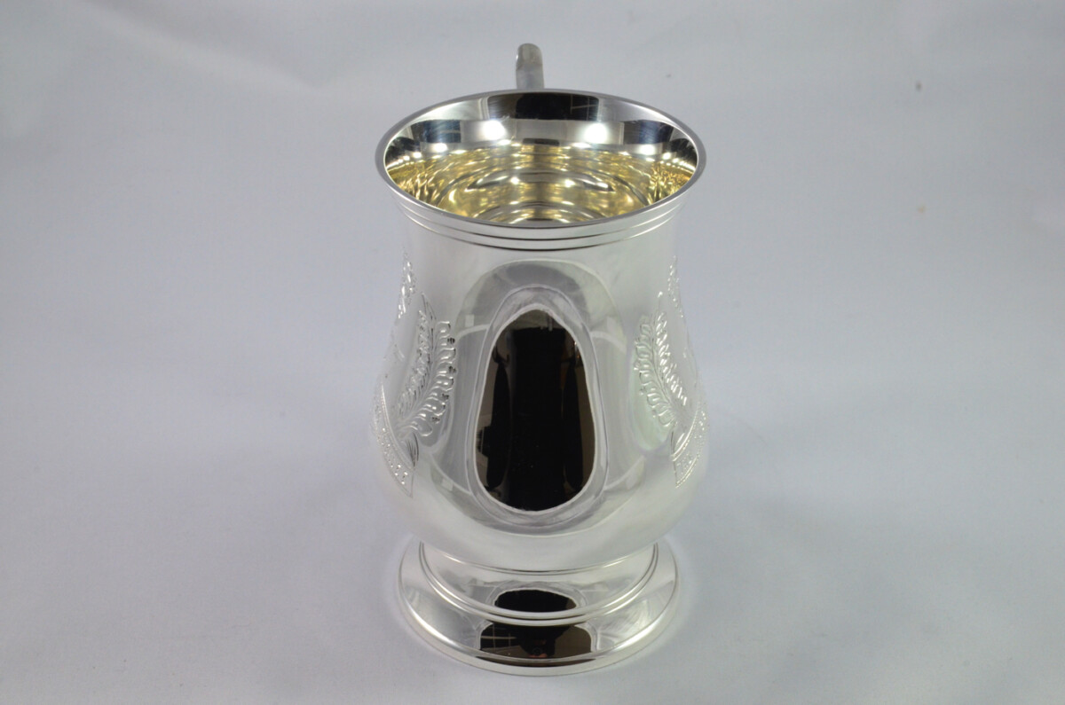 Fully Restored 1 Pint Tankard Silver Plated 1977 Queen's Silver Jubilee Handmade in Sheffield England - Image 5