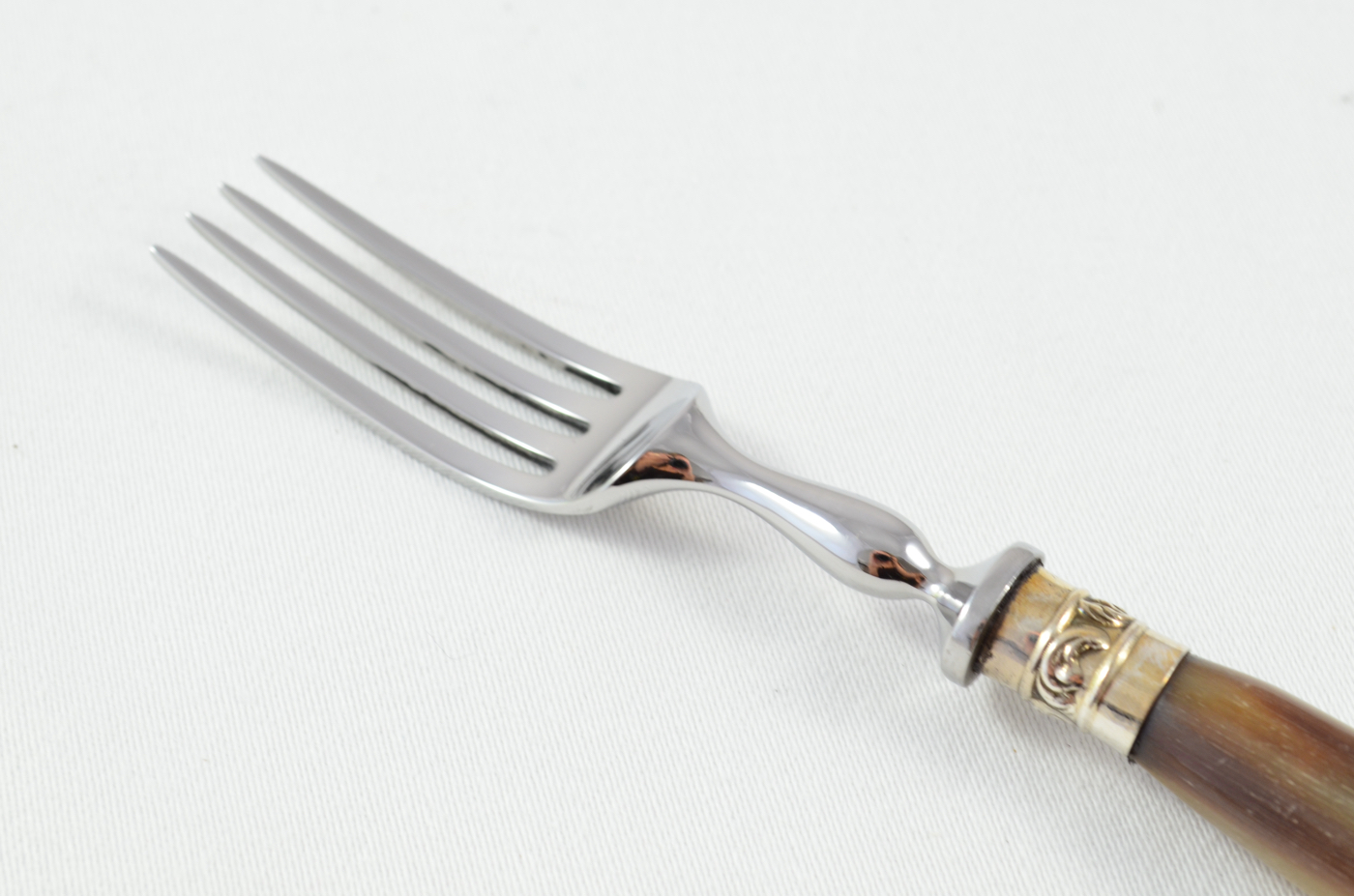 Set of Water Buffalo Handled 5 Knives & 5 Forks Knives with Silver Plated Ferrules - Image 12