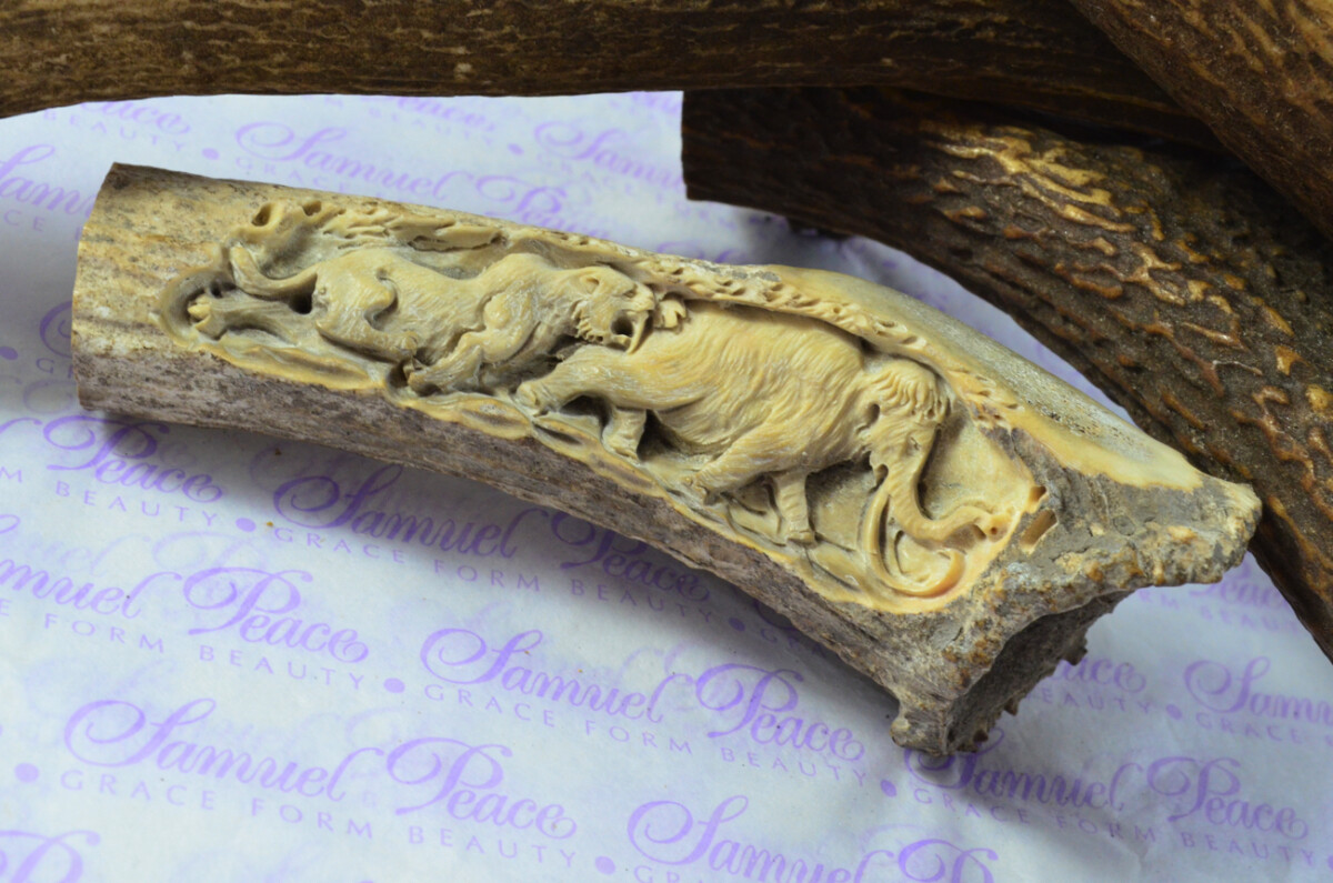Breathtaking Wooly Mammoth & Saber Tooth Tiger Hand Carved Walking Stick Cane Top Handle Stag Antler Horn Made Sheffield England - Image 2