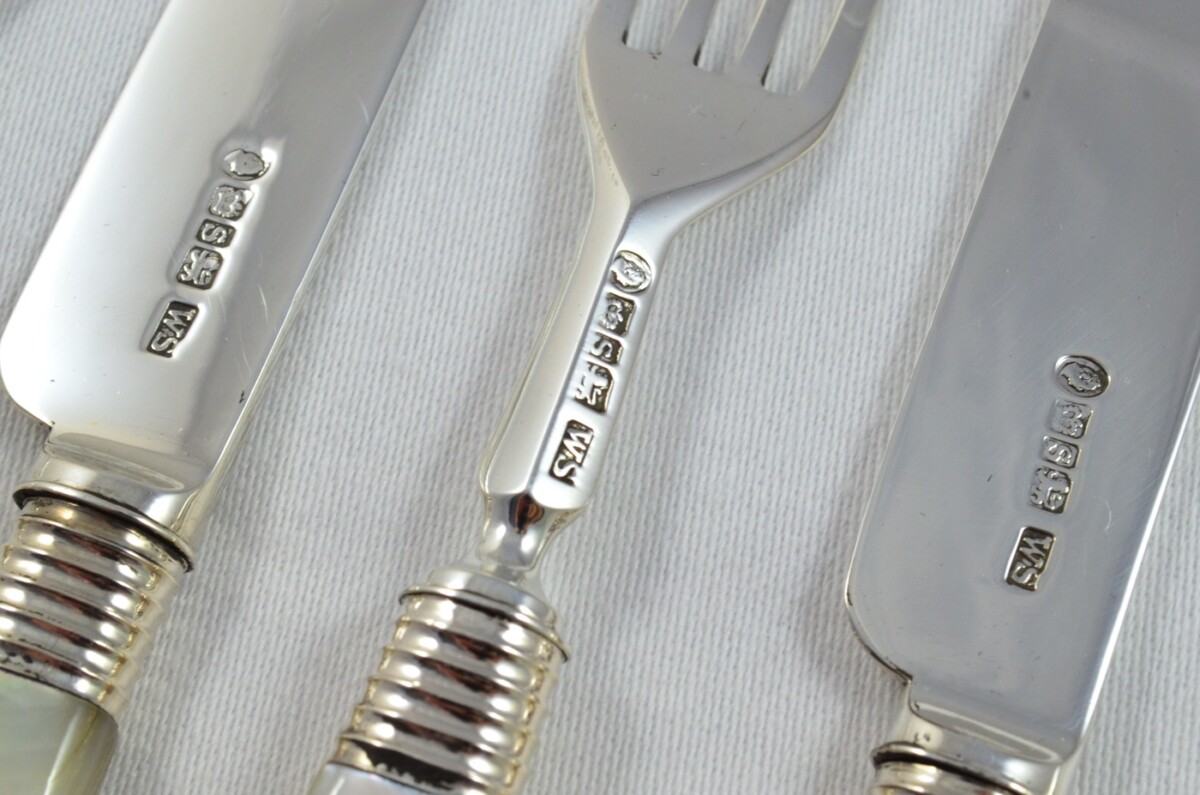 Gorgeous William Sansom Set of 6 Knives & Forks Solid Silver with Mother Of Pearl Handles 1838 - Image 6