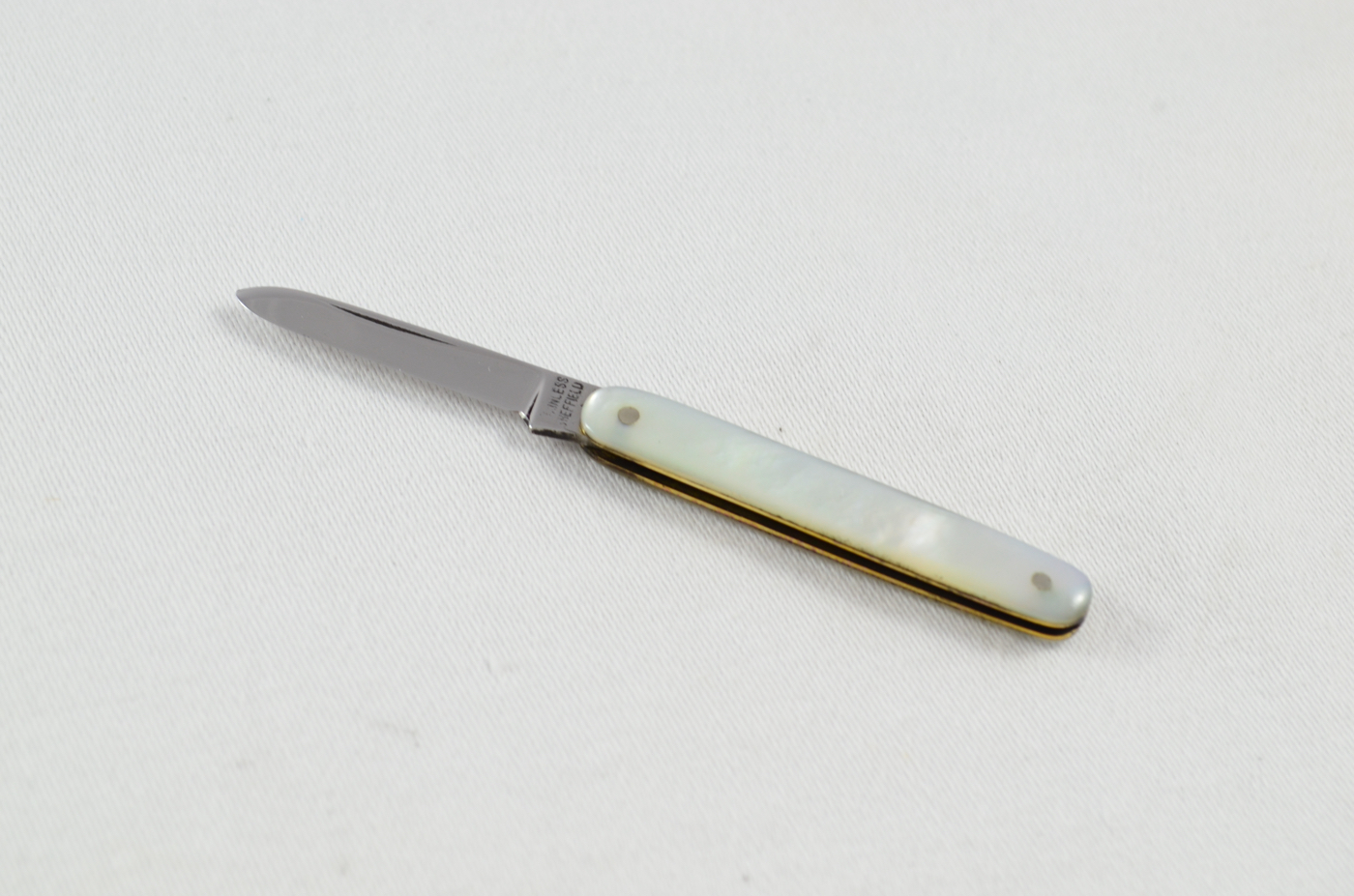 Antique Miniature Stainless Sheffield Mother Of Pearl Handled Pen Knife