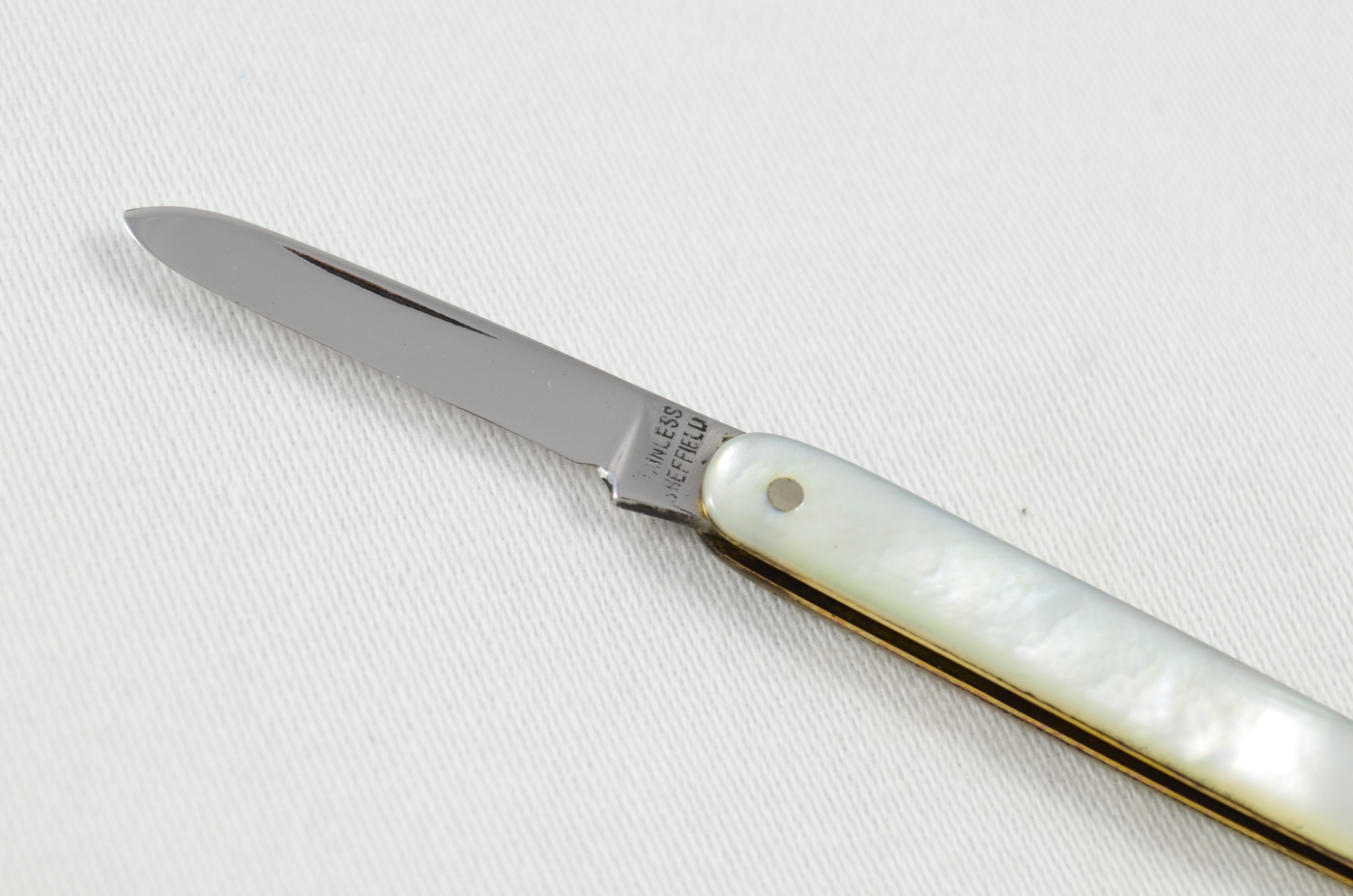 Antique Miniature Stainless Sheffield Mother Of Pearl Handled Pen Knife - Image 3