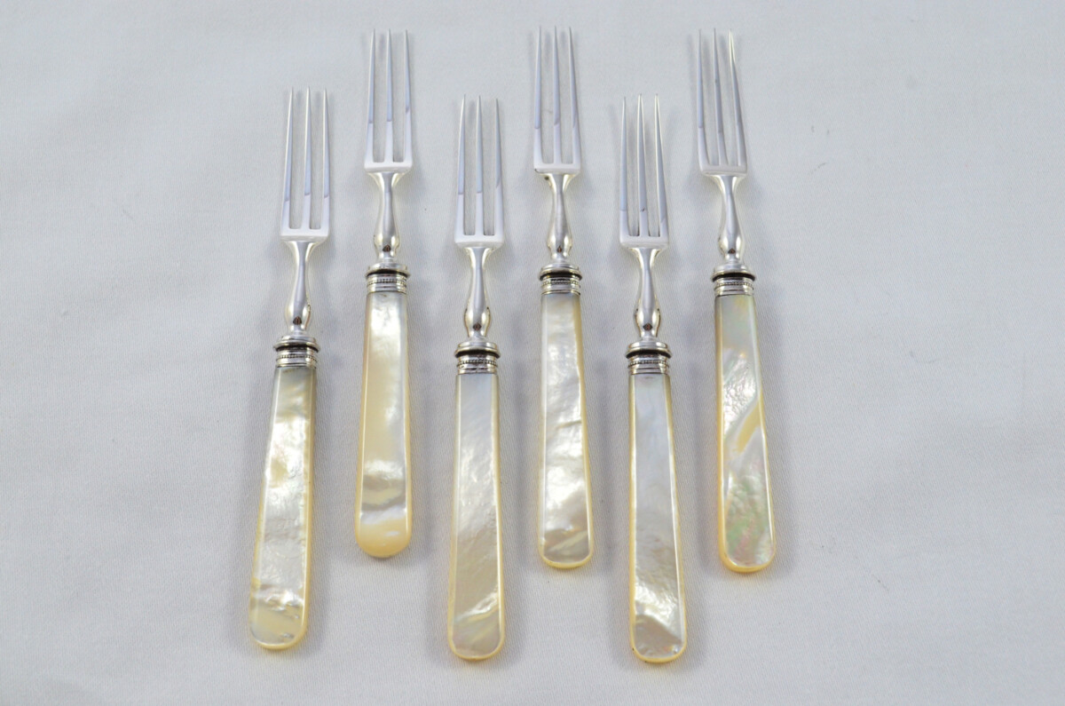 Elkington & Co Birmingham Set Of 6 & 6 Mother Of Pearl Handled Sterling Silver Knives and Forks 1912 - Image 7