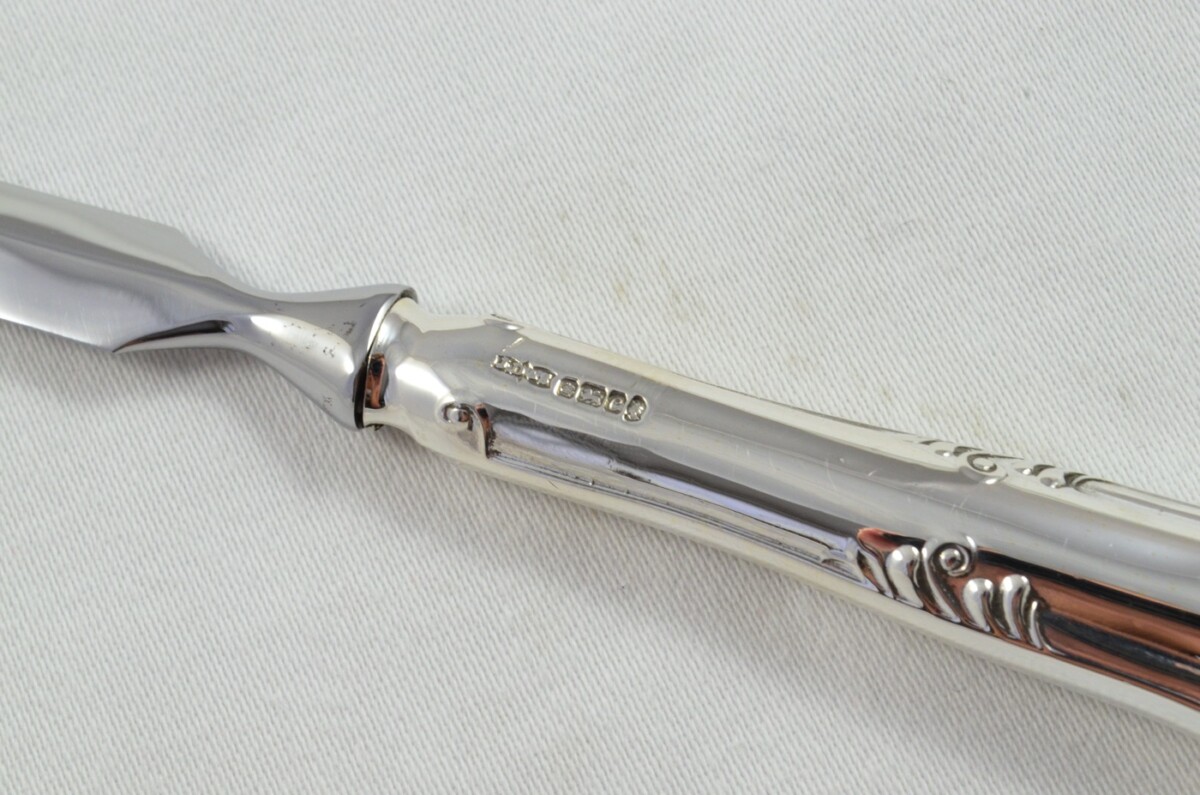 James Dixons & Sons Jubilee Edition Sterling Silver Handled Letter Opener Chesterfield Pattern Sheffield 1977 Cased - Image 3
