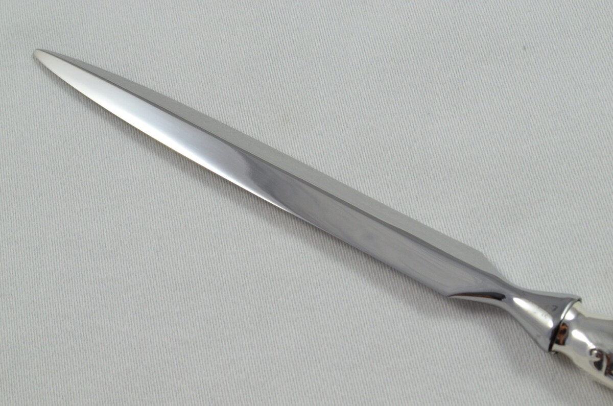 James Dixons & Sons Jubilee Edition Sterling Silver Handled Letter Opener Chesterfield Pattern Sheffield 1977 Cased - Image 4