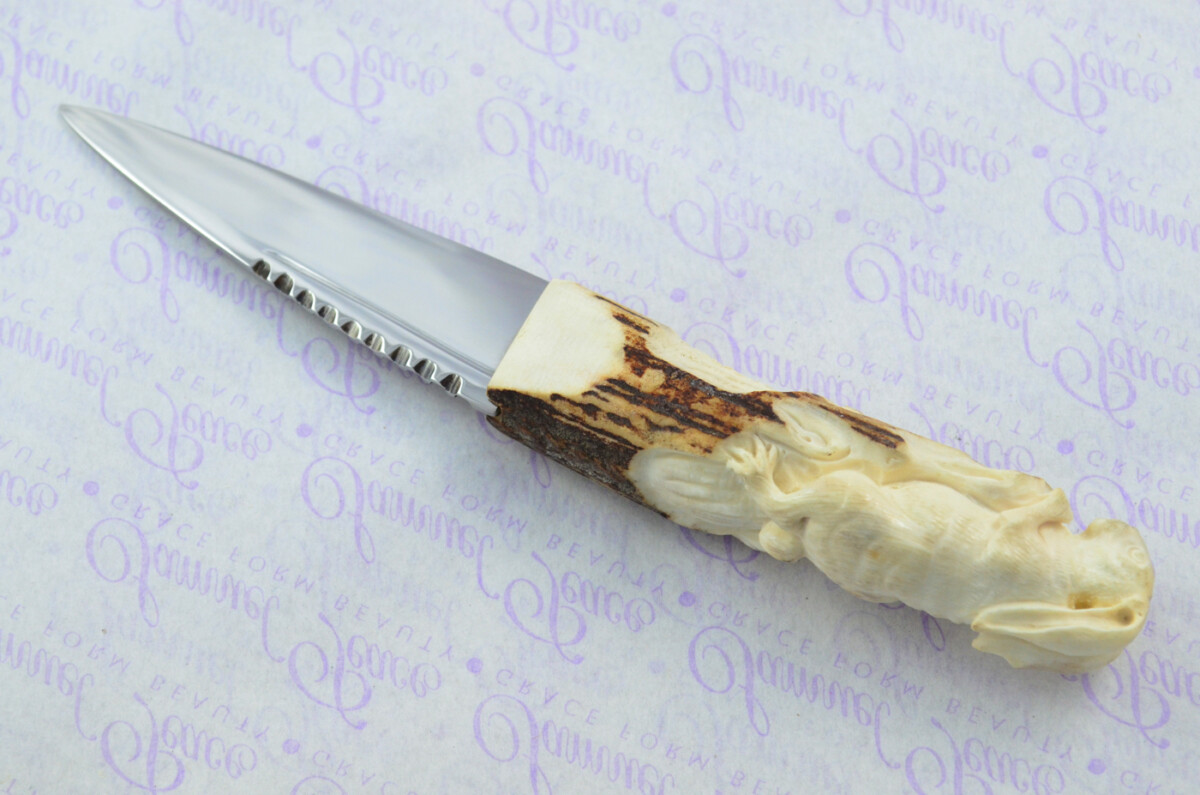 Amazing Bespoke Hand Carved Hare Stag Horn Antler Handle Sgian Dubh Carbon 01 Tool Steel Blade Sheffield England - Image 4