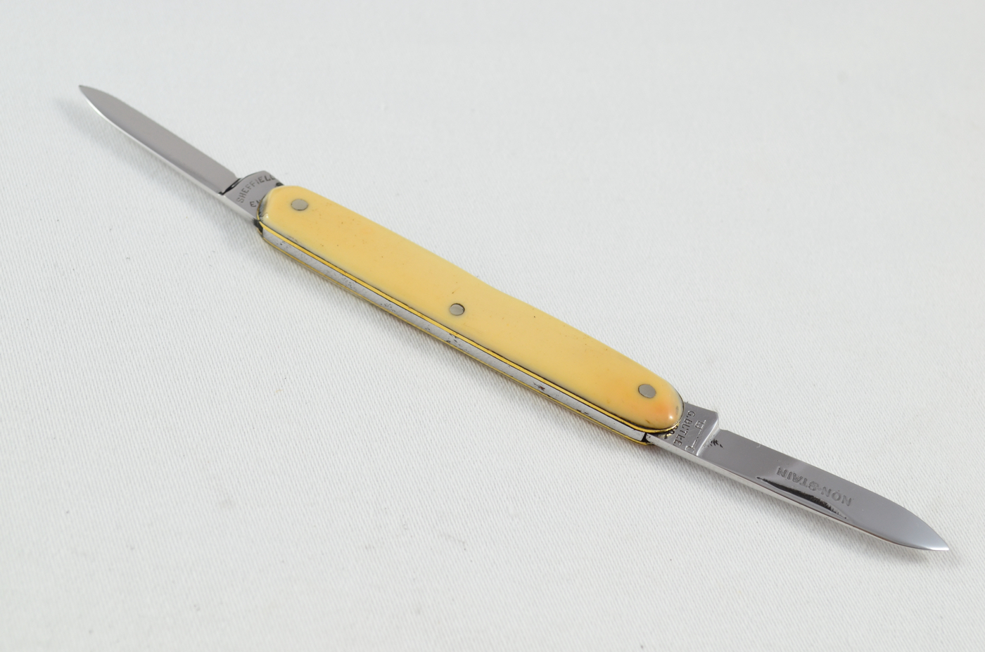 George Butler Sheffield Plastic Faux Ivory Handled Pen Knife c.1920 - Image 5
