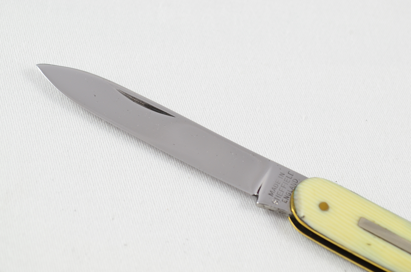 Sheffield, England Plastic Faux Ivory Handled Pen Knife - Image 2