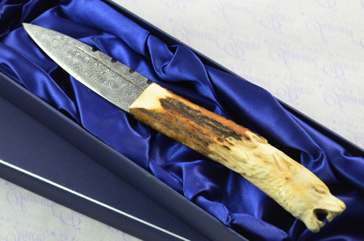 Amazing Bespoke Hand Carved Wolf Head Stag Horn Antler Handle Sgian Dubh Damascus Blade Sheffield England