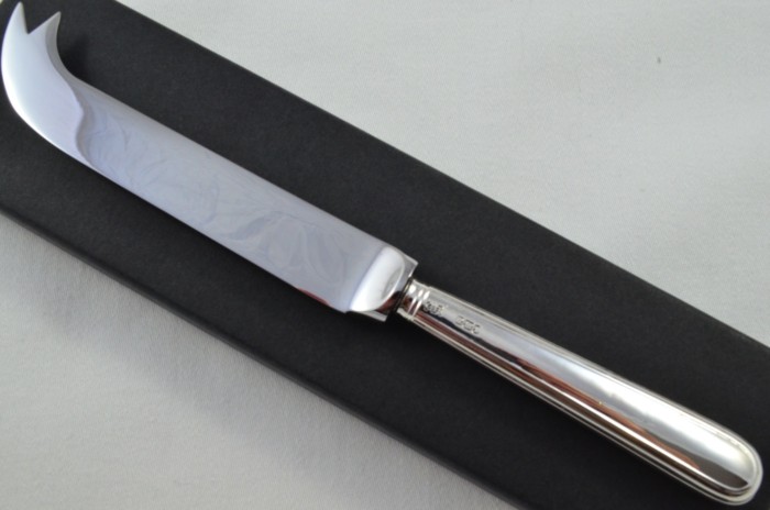 Antique Sheffield Sterling Silver Handled Cheese Knife Old English Thread Pattern 1903