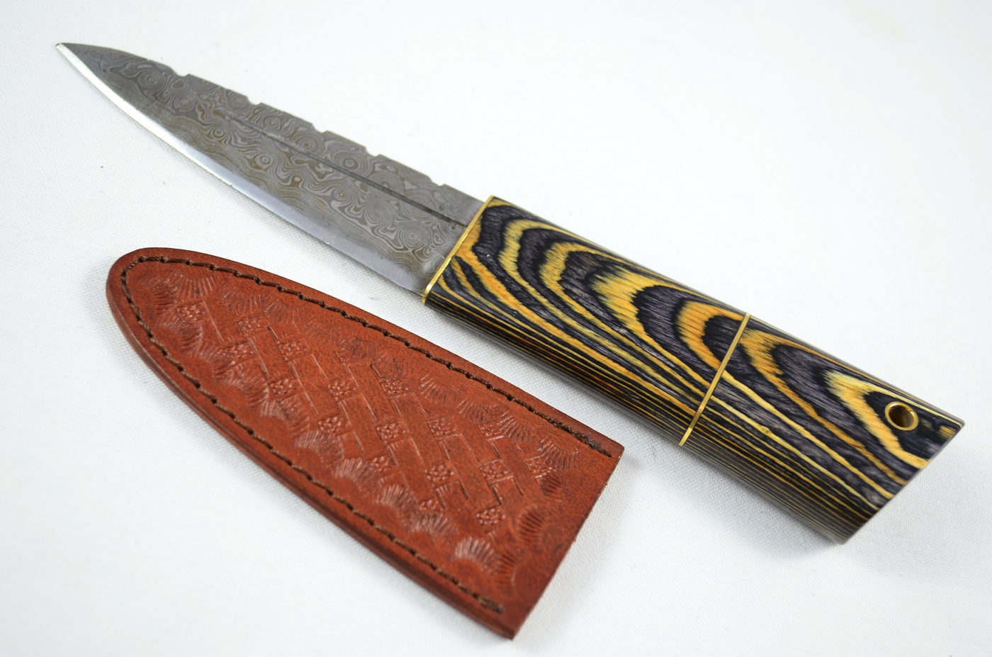 A Genuine Laminate Handled Damascus Steel Dirk Made In Sheffield England