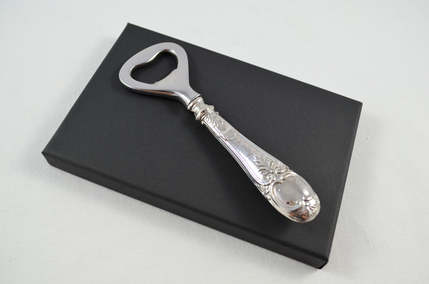Boxed Robert Feed Mosley Ornate Pattern Sterling Silver Bottle Opener Sheffield 1906