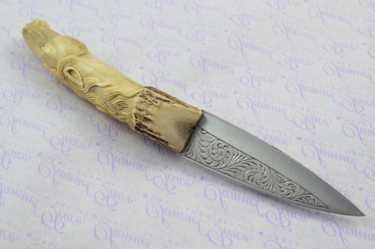 Astonishing Bespoke Hand Carved Horse Stag Horn Antler Handle Sgian Dubh Hand Engraved Blade Sheffield England - Image 4