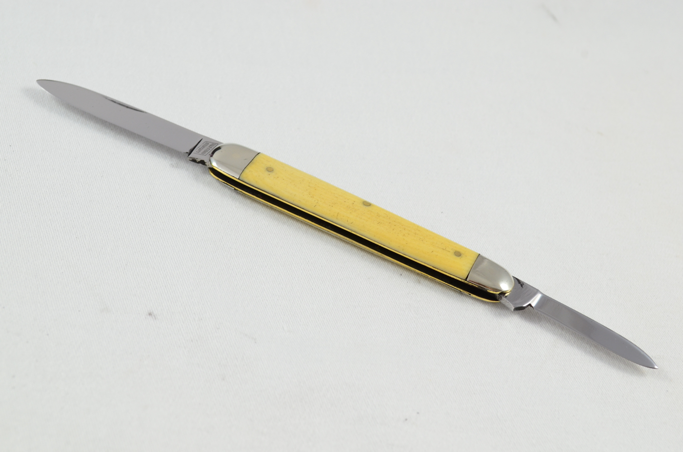 Forged Steel Plastic Imitation Ivory Handled Pen Knife