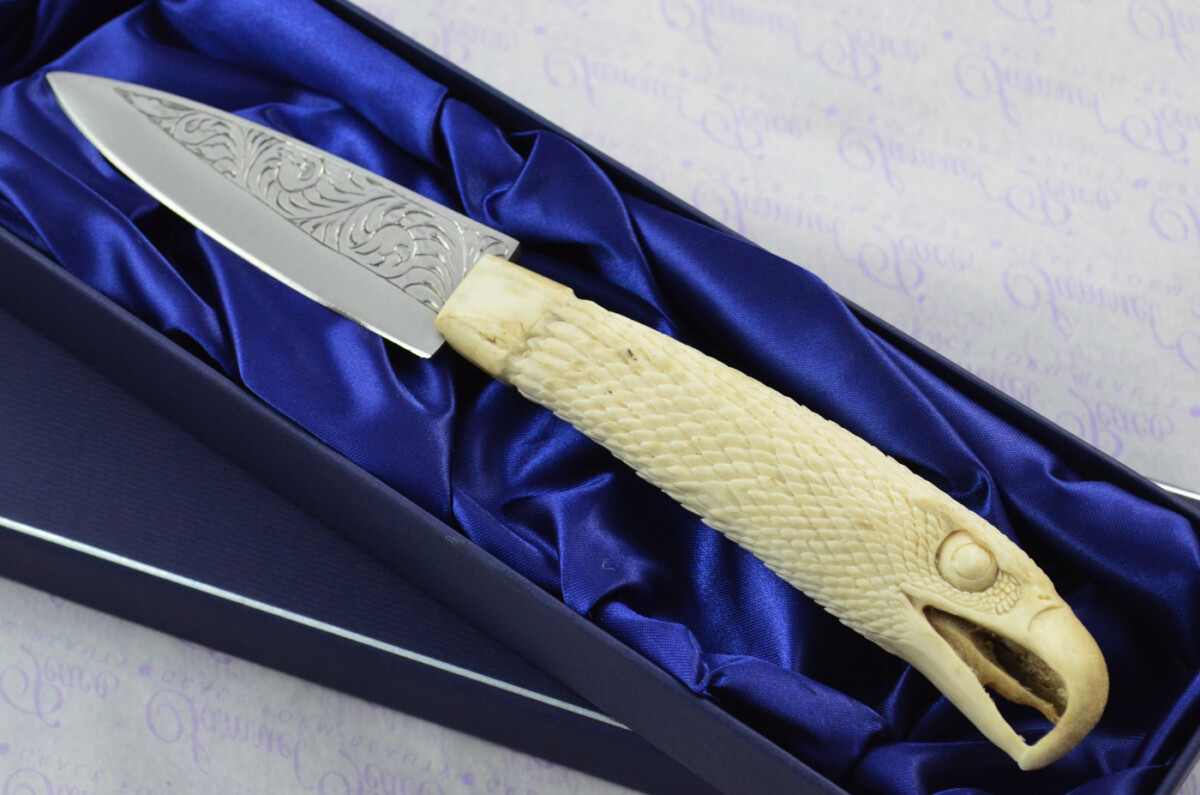 Astonishing Bespoke Hand Carved American Eagle Stag Horn Antler Handle Sgian Dubh Hand Engraved Blade Sheffield England