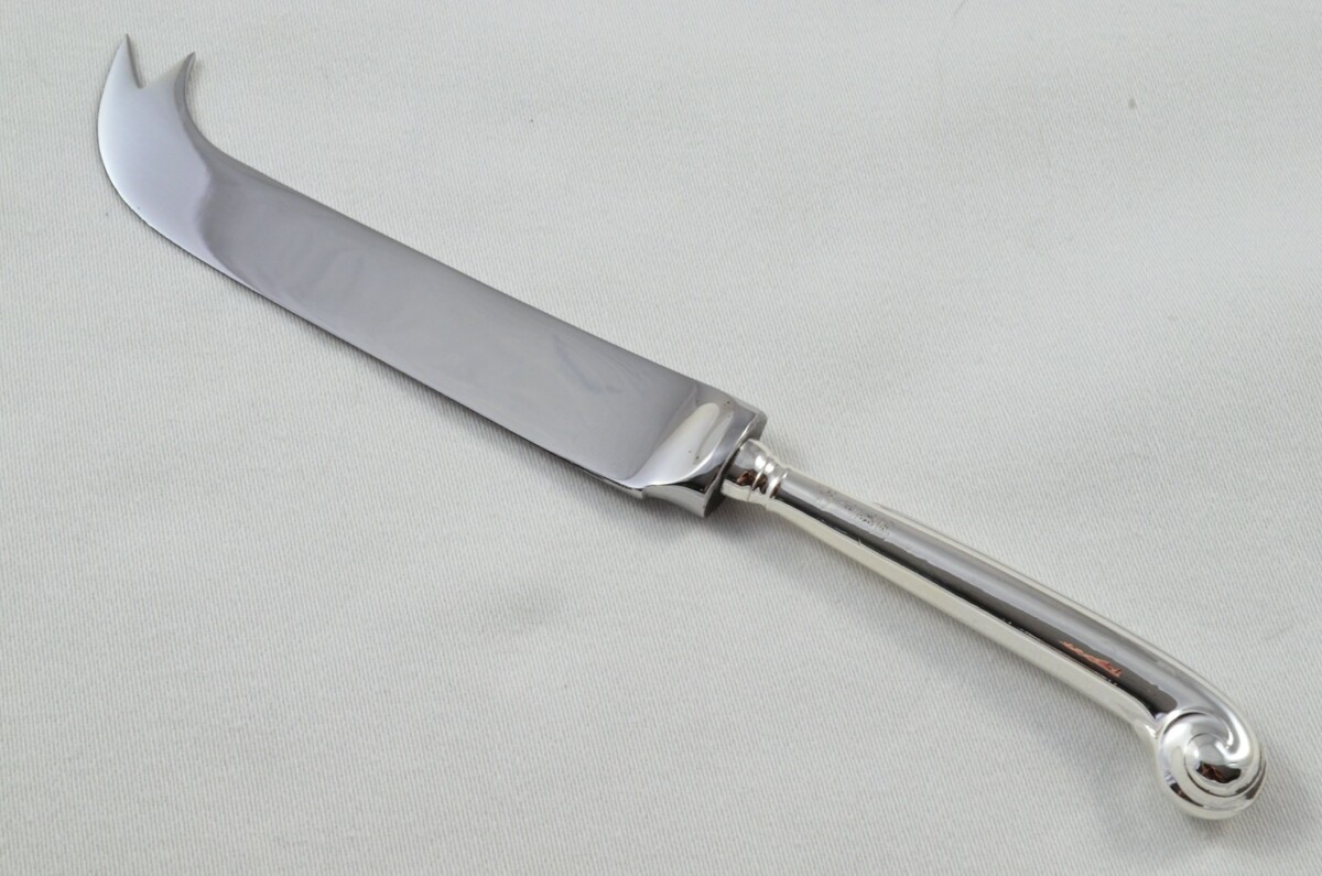 Antique Sheffield Sterling Silver Handled Cheese Knife Scroll Pistol Pattern 1927 - Image 2