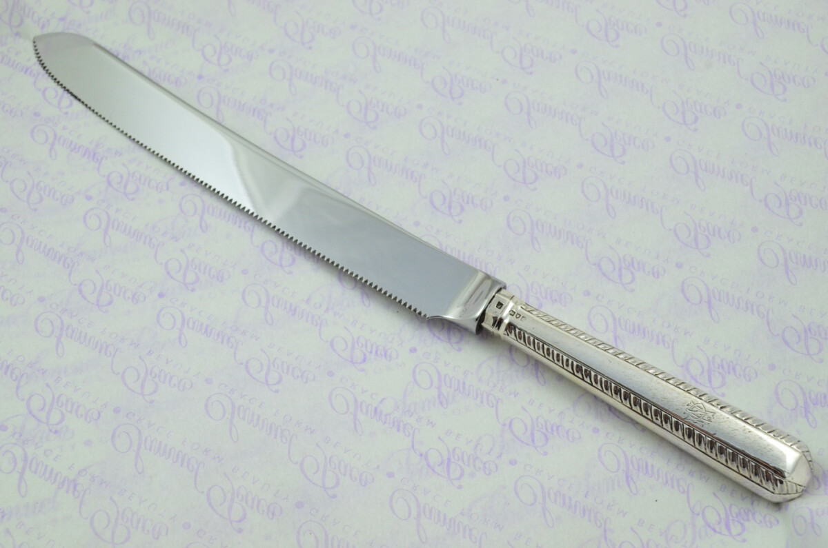 Rhapsody Pattern Sterling Silver Handled Wedding Cake Knife Gift Boxed 1901 - Image 2