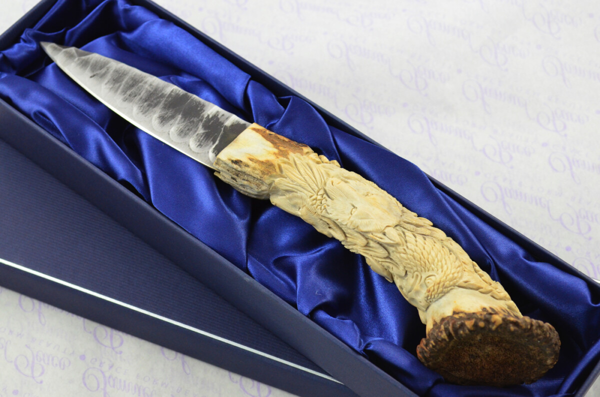 Amazing Bespoke Hand Carved American Indian Stag Horn Antler Handle Sgian Dubh Hand Forged Carbon 01 Tool Steel Blade Sheffield England