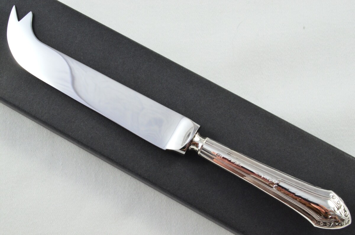 Antique Sheffield Sterling Silver Handled Cheese Knife Trafalgar Pattern 1924