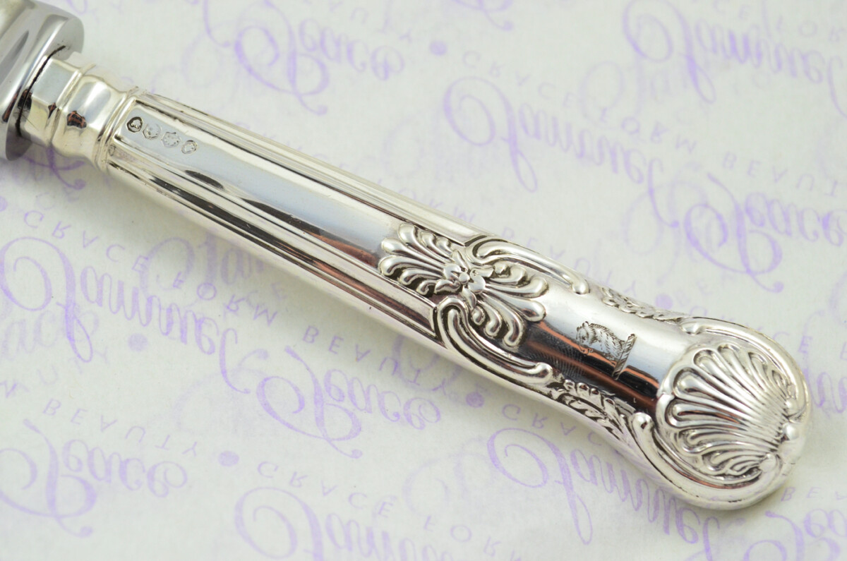 Queens Pattern Sterling Silver Handled Wedding Cake Knife Gift Boxed 1837 - Image 3