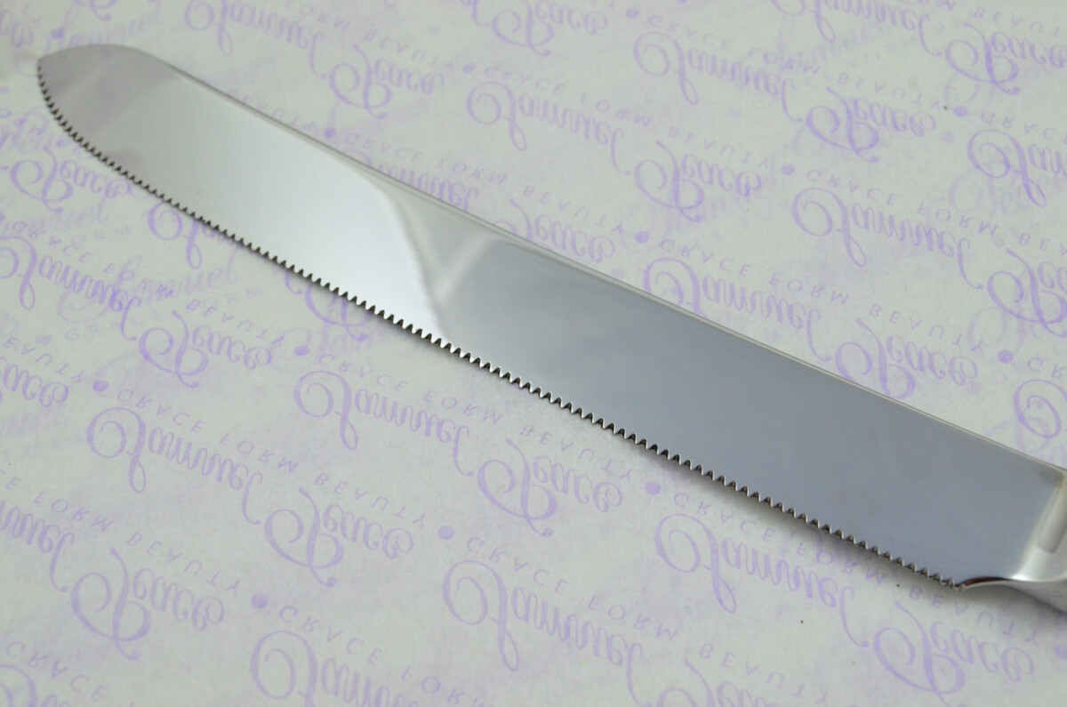 Queens Pattern Sterling Silver Handled Wedding Cake Knife Gift Boxed 1837 - Image 4