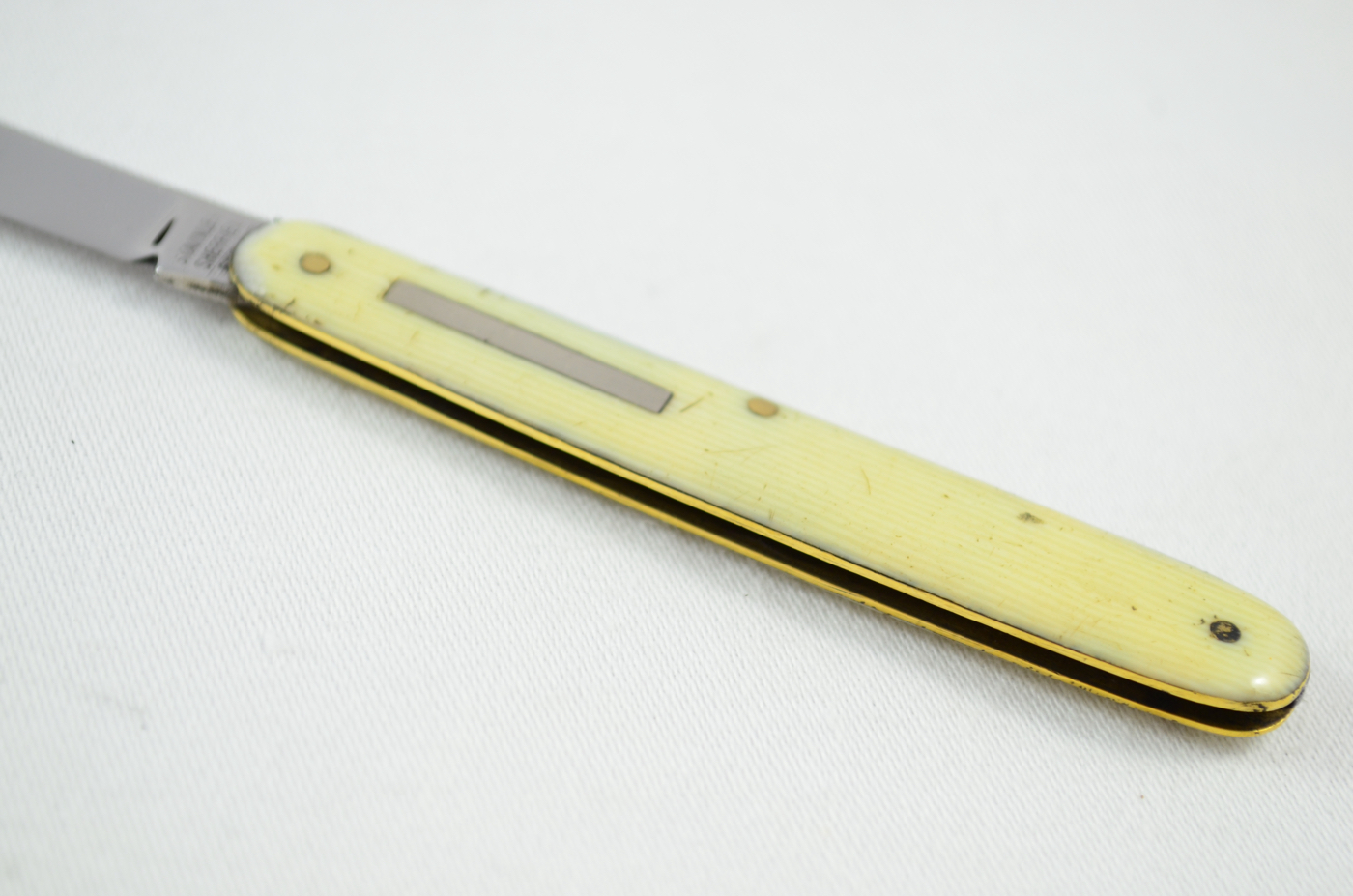 Stainless Sheffield Plastic Imitation Ivory Handled Pen Knife - Image 3