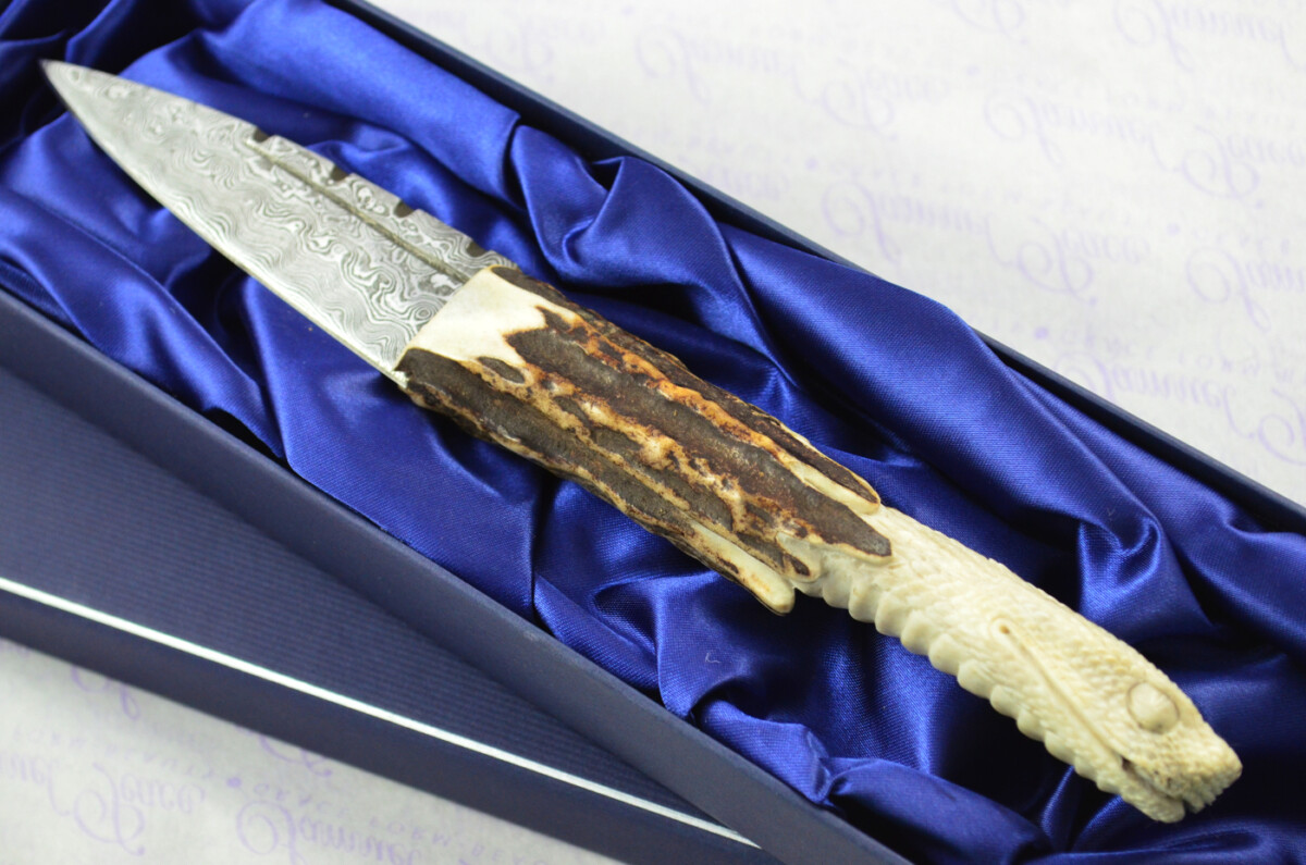 Amazing Bespoke Hand Carved Snakes Head Stag Horn Antler Handle Sgian Dubh Damascus Blade Sheffield England