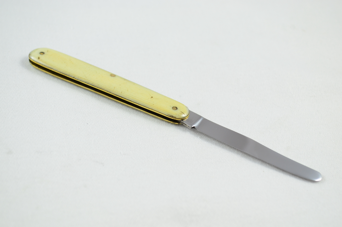 Stainless Sheffield Plastic Imitation Ivory Handled Pen Knife - Image 6