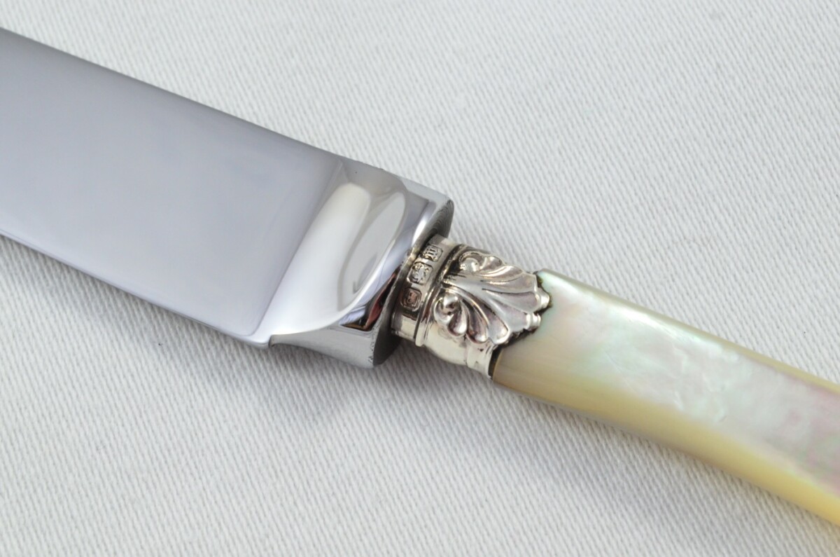 Antique Sheffield Mother of Pearl Handled Cheese Knife Pistol Shape 1914 - Image 4