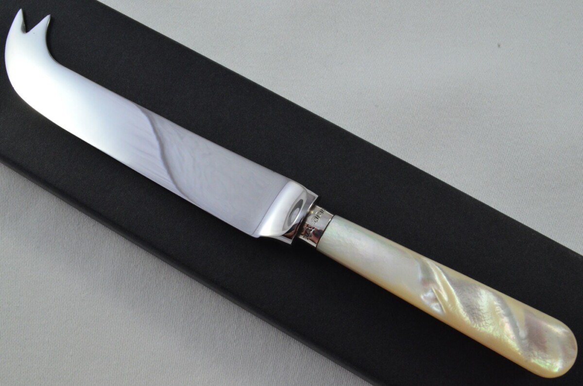 Walker & Hall Antique Sheffield Mother of Pearl Handled Cheese Knife 1920