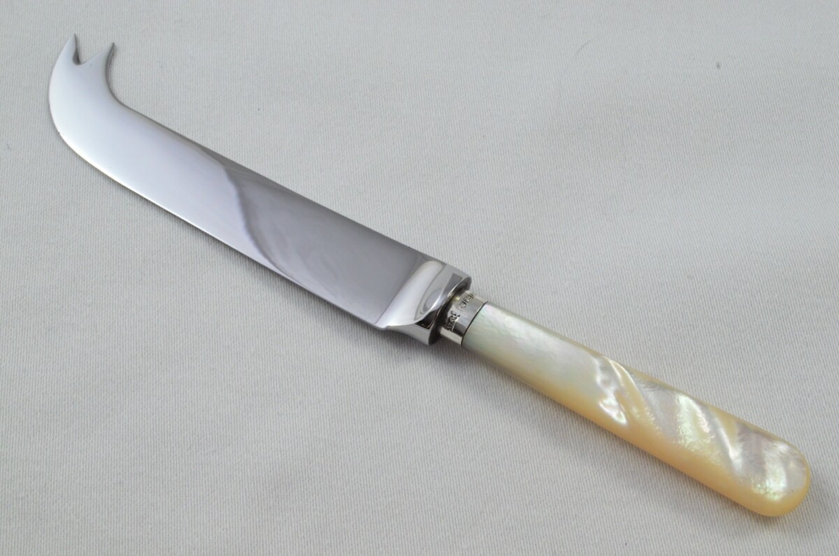 Walker & Hall Antique Sheffield Mother of Pearl Handled Cheese Knife 1920 - Image 2
