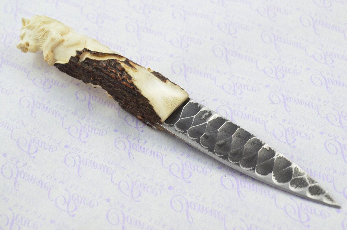 Amazing Bespoke Hand Carved Lion Stag Horn Antler Handle Sgian Dubh Hand Forged Carbon 01 Tool Steel Blade Sheffield England - Image 4