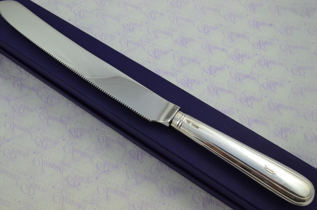 Old English Thread Pattern Sterling Silver Handled Wedding Cake Knife Gift Boxed 1945