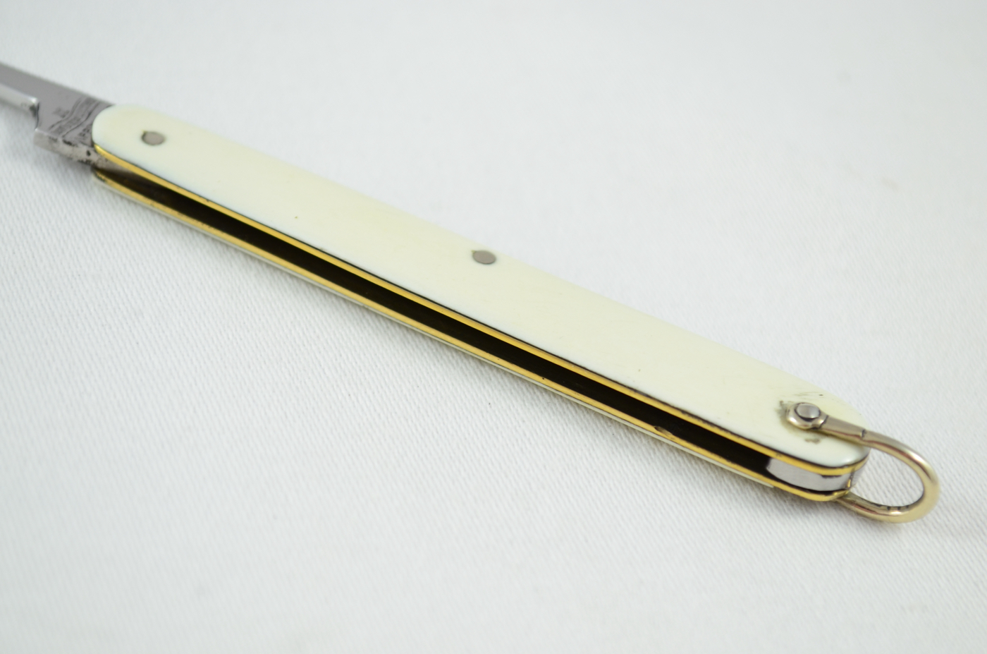 Mappin & Webb Plastic Imitation Ivory Handled Button Hook - Image 3
