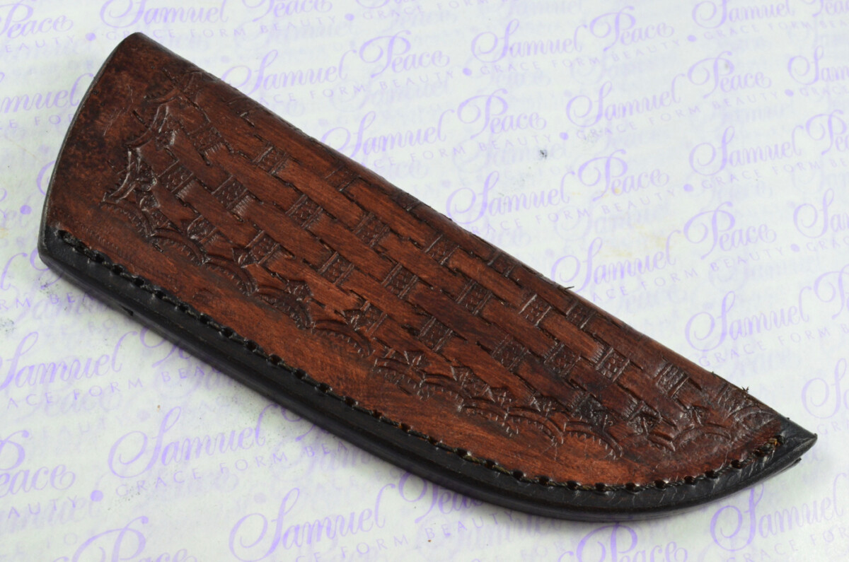 New Fantastic Hand Engraved Carbon 01 Tool Steel Hunting/Bowie Knife Buffalo Scales Unbelievable Piece Pristine inc Leather Sheath - Image 8