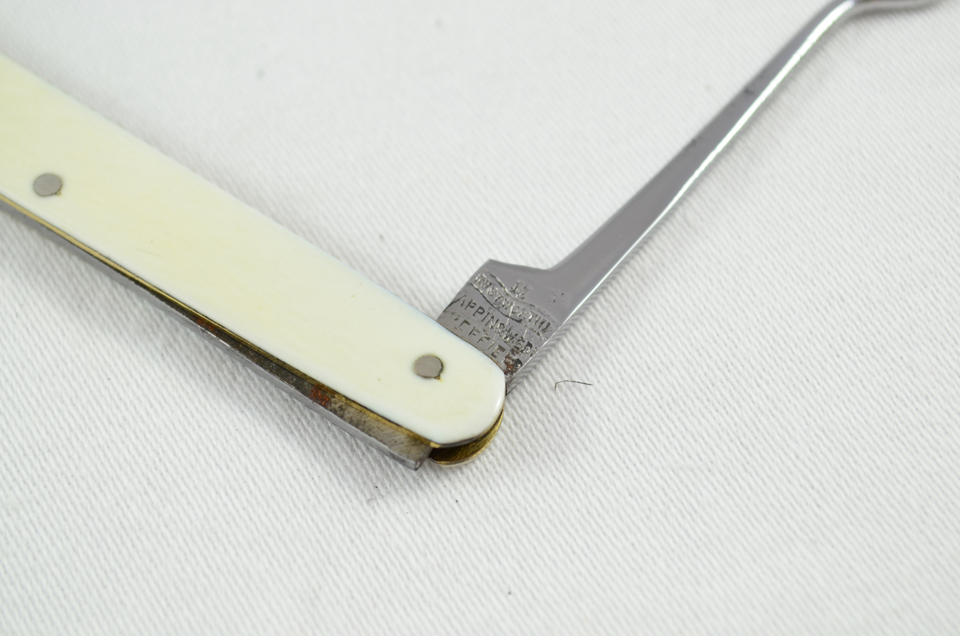 Mappin & Webb Plastic Imitation Ivory Handled Button Hook - Image 5