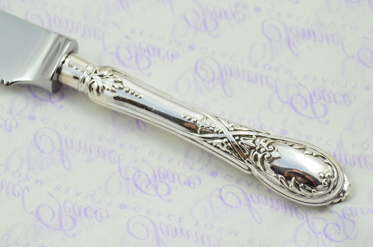 Grovebury Pattern Sterling Silver Handled Wedding Cake Knife Gift Boxed 1874 - Image 2