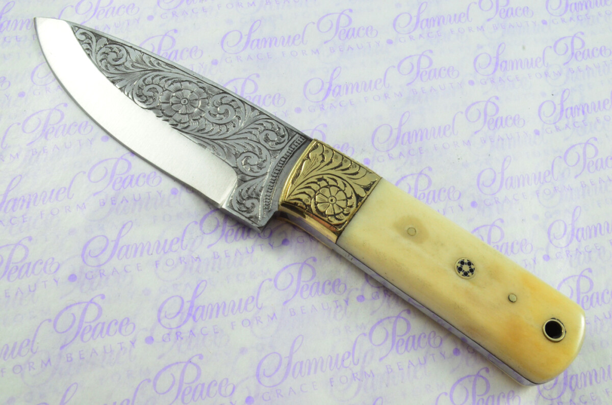 New Fantastic Hand Engraved Carbon 01 Tool Steel Hunting/Bowie Knife Camel Bone Scales Unbelievable Piece Pristine inc Leather Sheath - Image 2