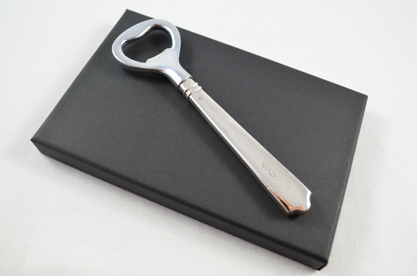 Boxed John Biggin Waterford Pattern Sterling Silver Bottle Opener Sheffield 1915
