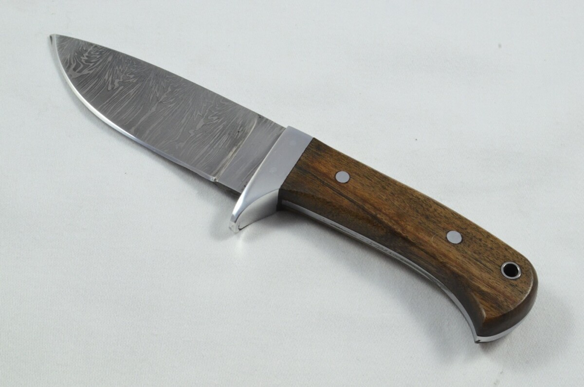2025 Collection - Damascus Blade Rosewood Handled Hunting Skinning Bowie Knife With Leather Sheath Limited Edition 1 of 20 - Image 2