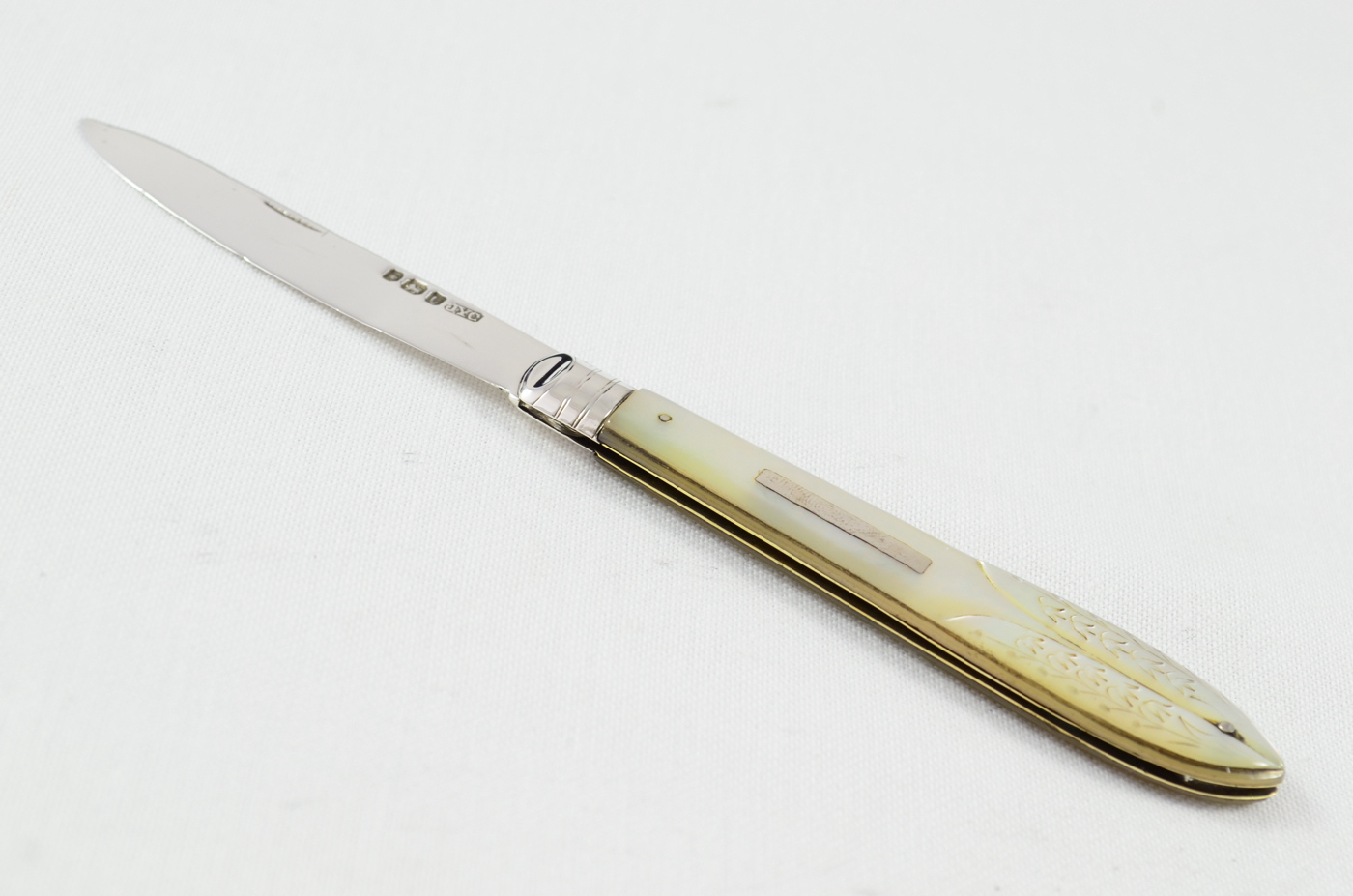 Fantastic Silver Bladed Hand Carved Mother of Pearl Handled Pen Knife J.Y.C Sheffield 1887