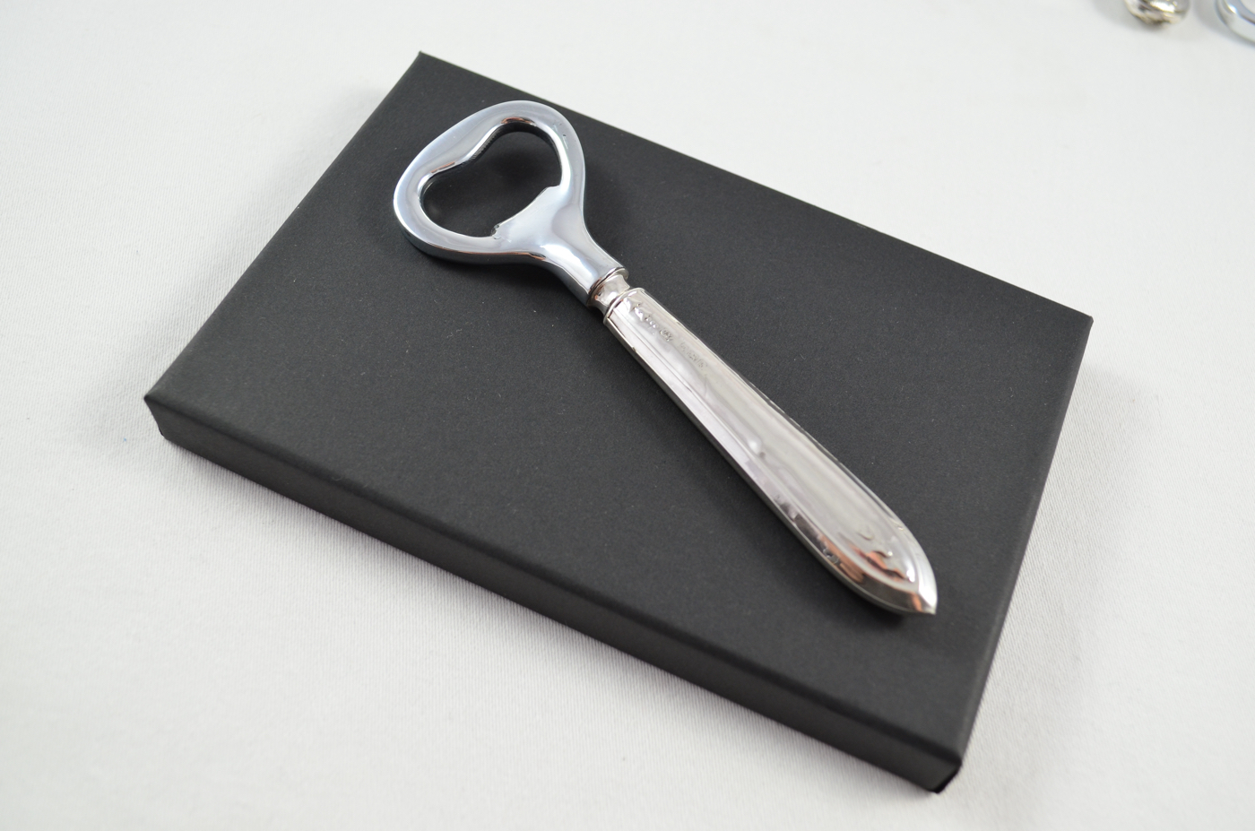 Boxed John Yates Chessington Pattern Sterling Silver Bottle Opener Sheffield 1927