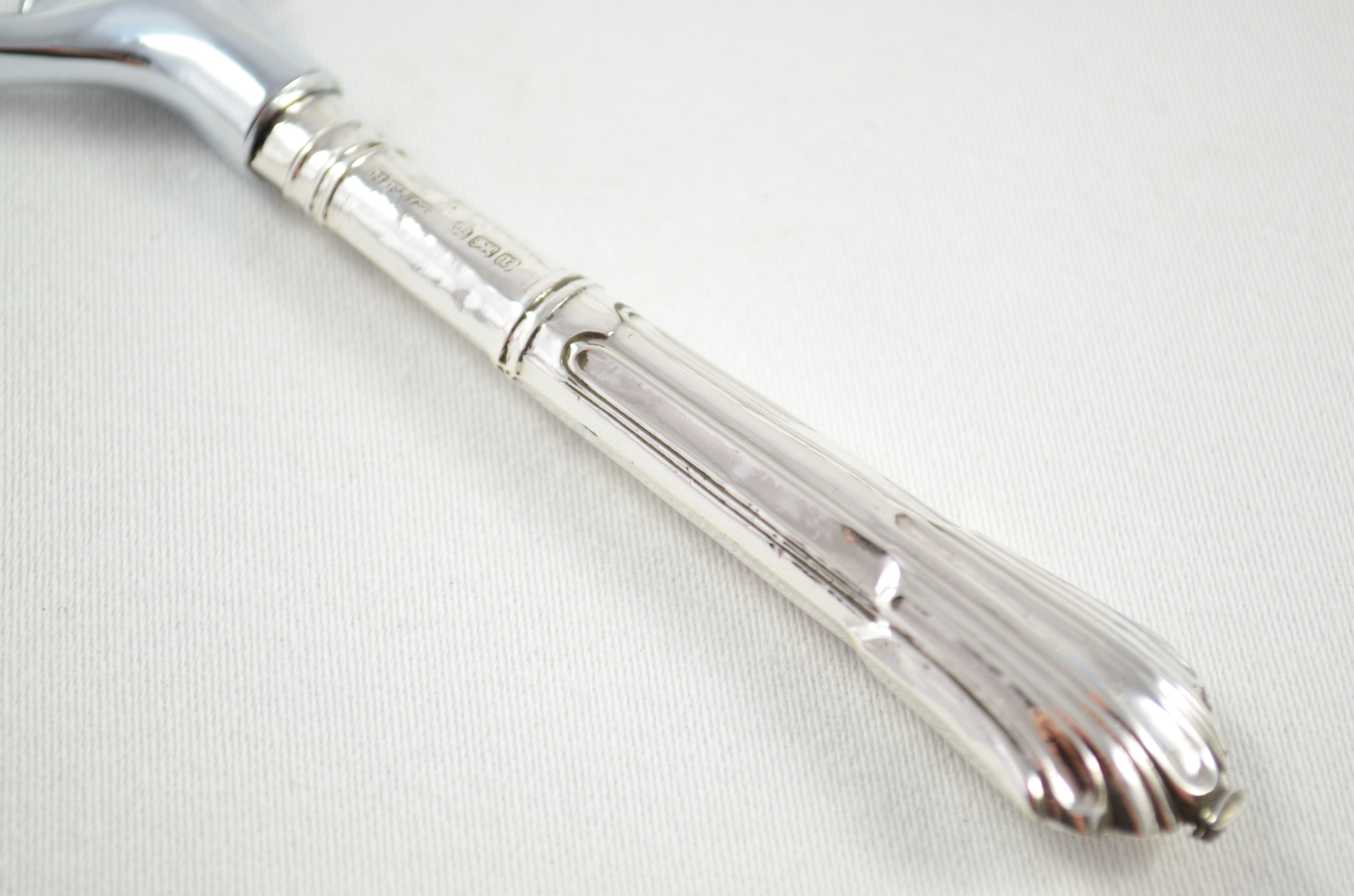 Boxed Harrison Fisher & Co Albany Pattern Sterling Silver Bottle Opener Sheffield 1900 - Image 3