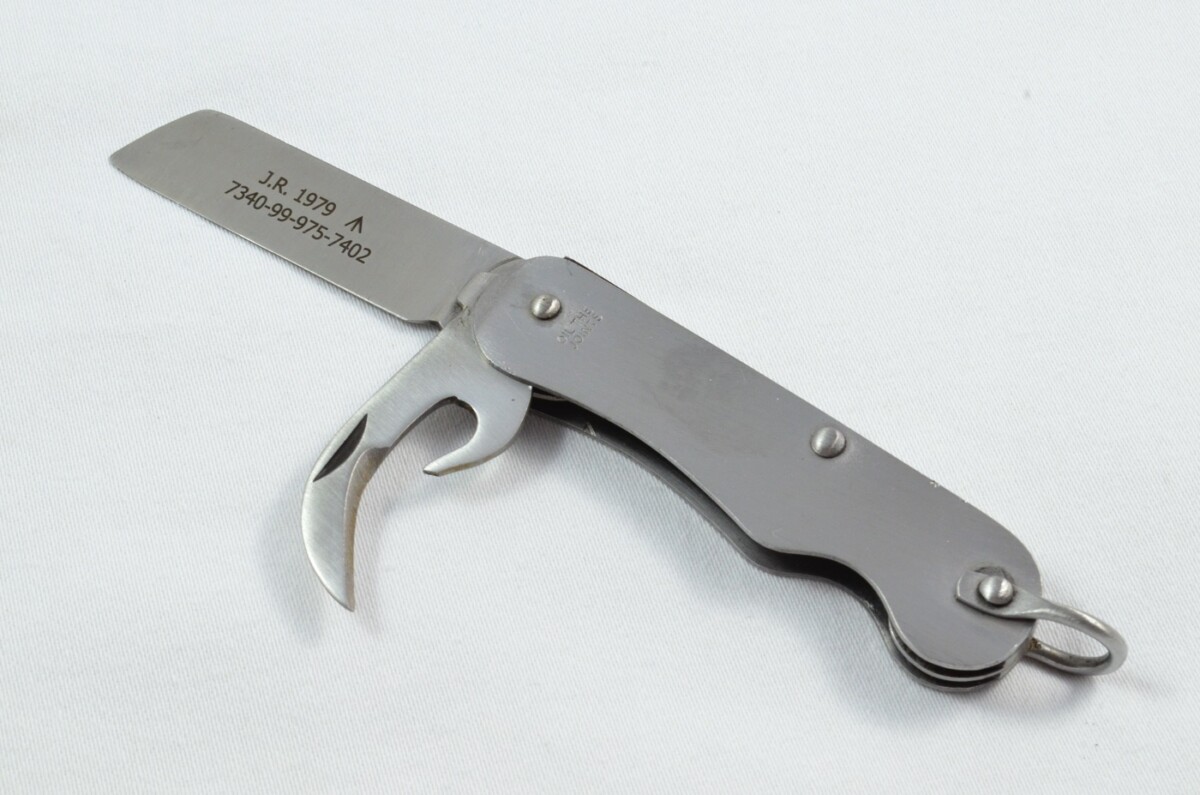 Joseph Rodgers Vintage 1979 Genuine Sheffield Stainless Steel 2 Piece M.O.D Issue Army Knife
