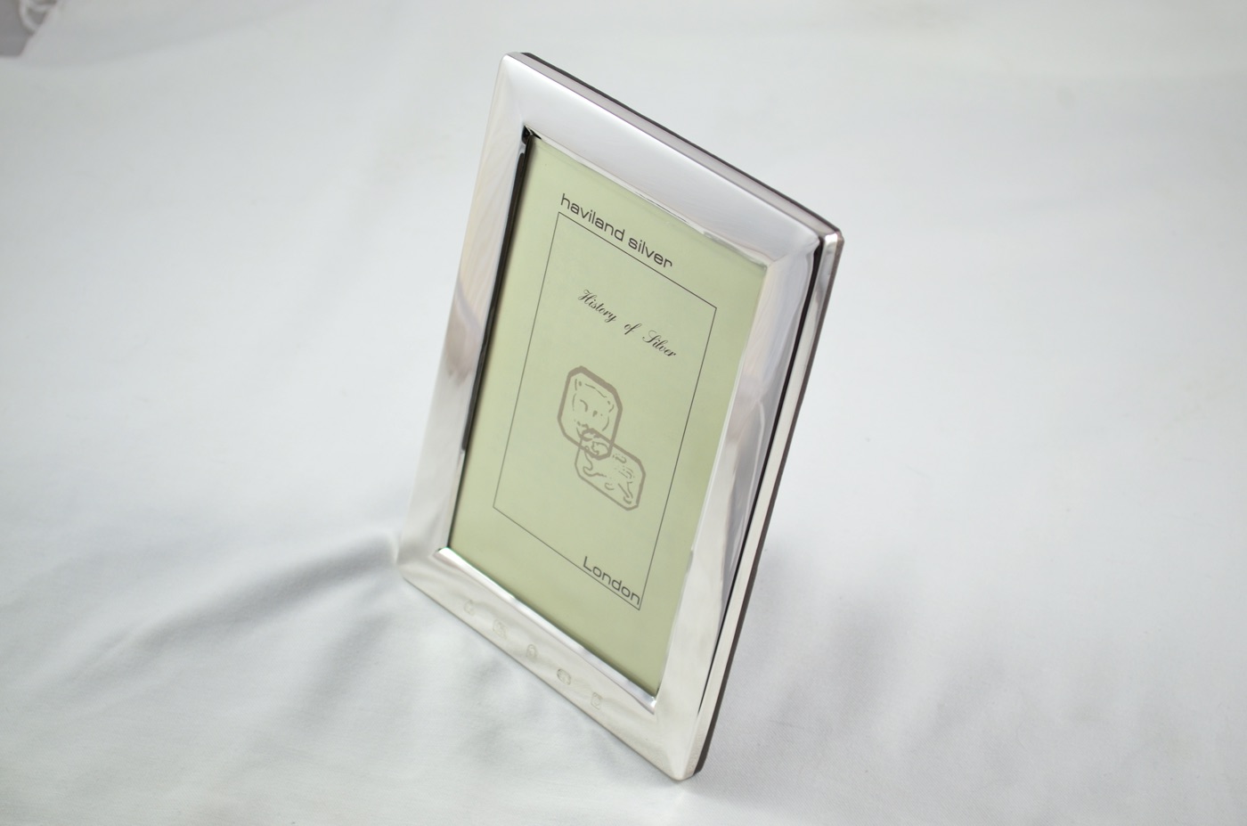 A Haviland Nye Sterling Silver 6x4" Picture Frame Homeware Assayed London with Brown Leather Back - Image 4